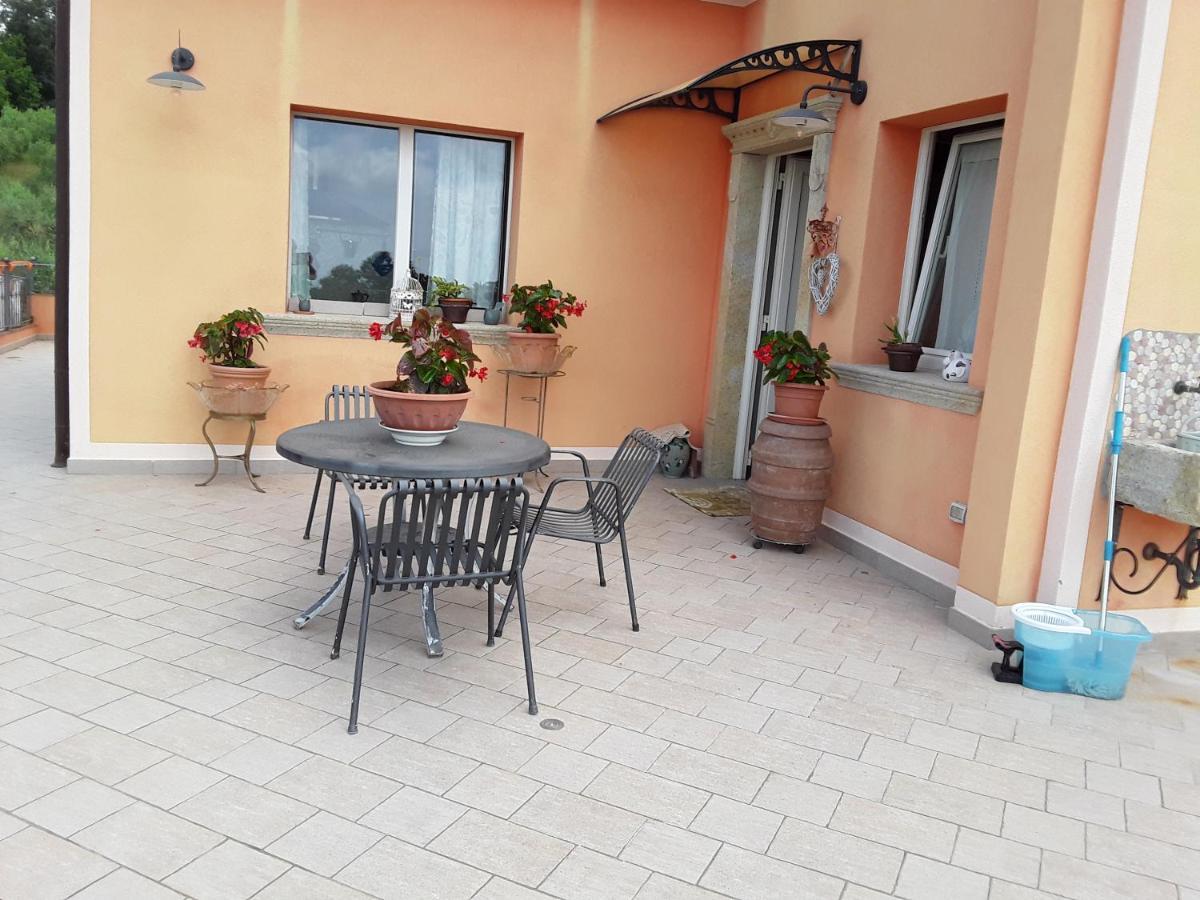 Villa Rossana Sassofortino Екстериор снимка